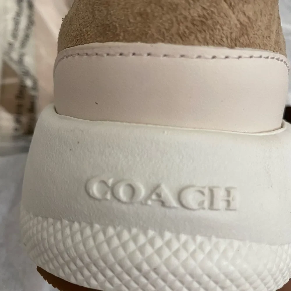NWT Brand New Women’s Coach sneakers NWTIB. Size 9.5D - Picture 6 of 8